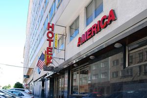 Alojamiento - Hotel América