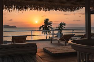 Alojamiento - Baan Jai Dee Beach Front Hotel