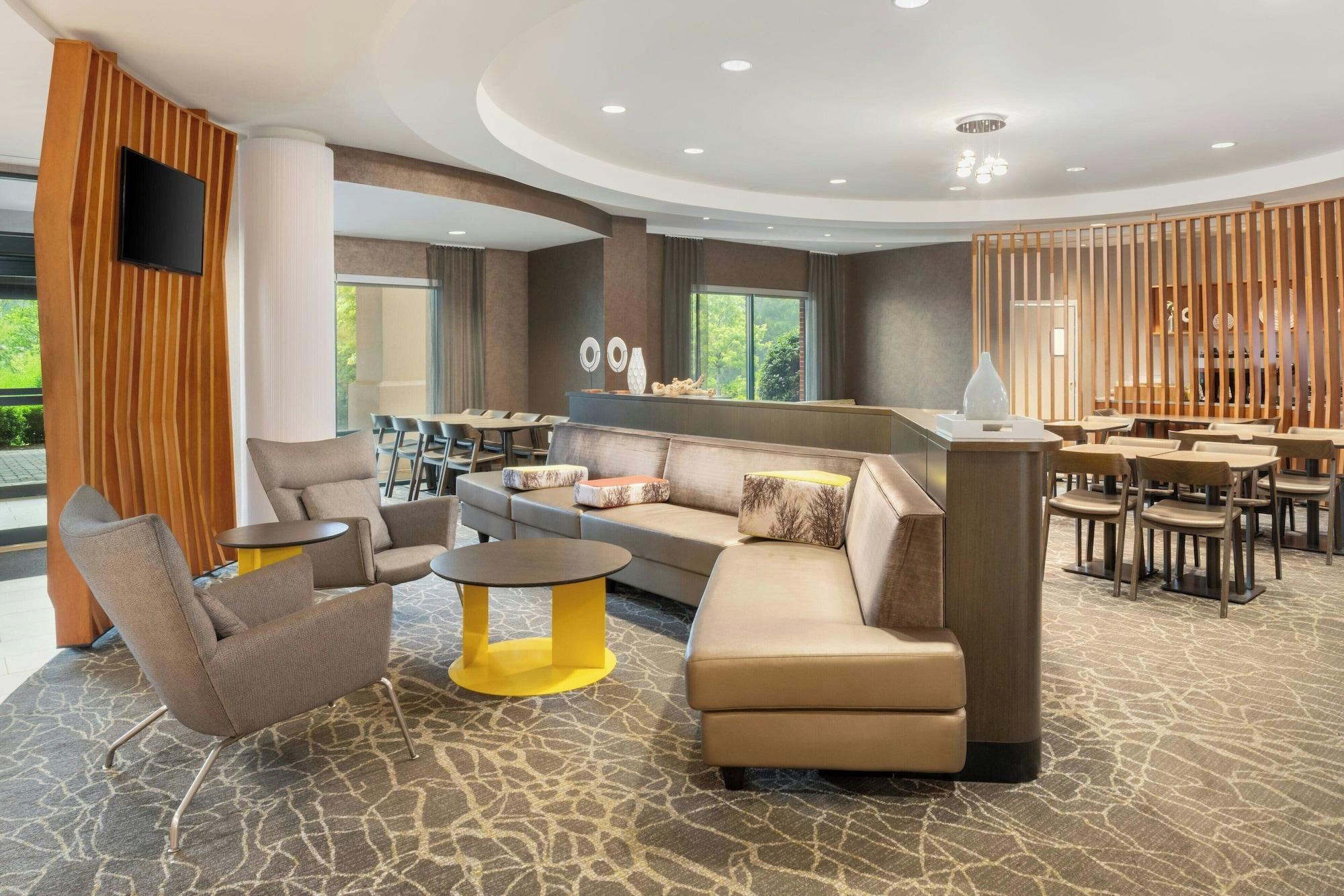 Vista Lobby SpringHill Suites by Marriott Athens West