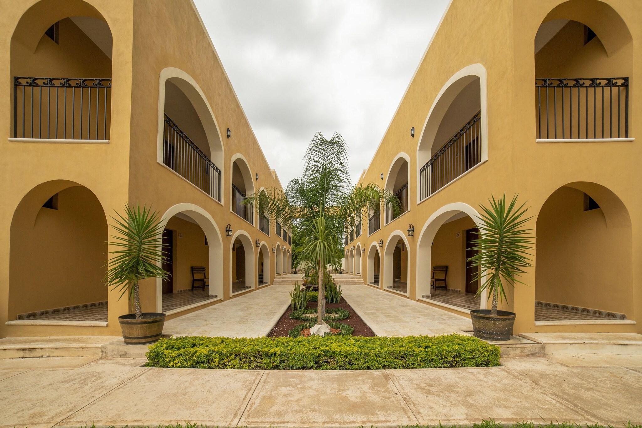 Vista Exterior TecnoHotel Valladolid