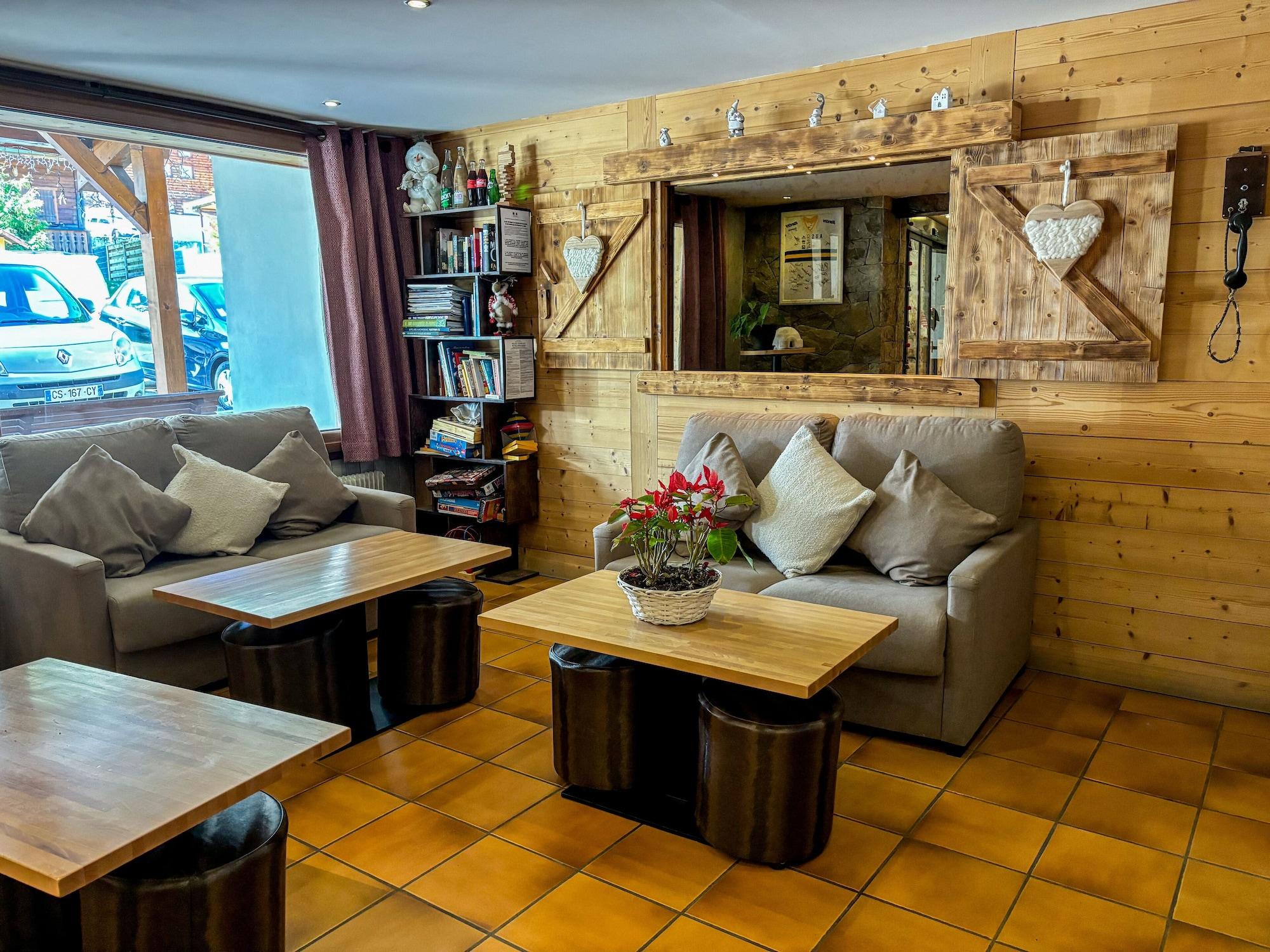 Bar/Salón Hôtel l'Igloo