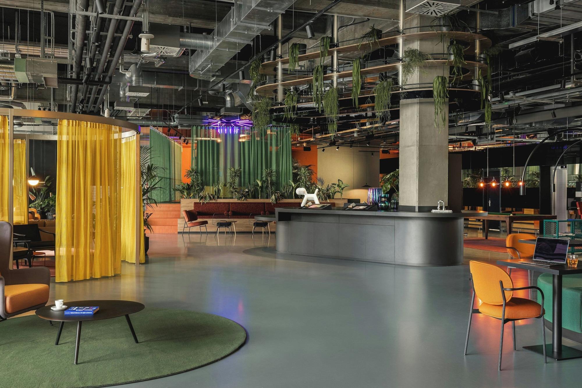 Vista Lobby The Social Hub Florence Belfiore