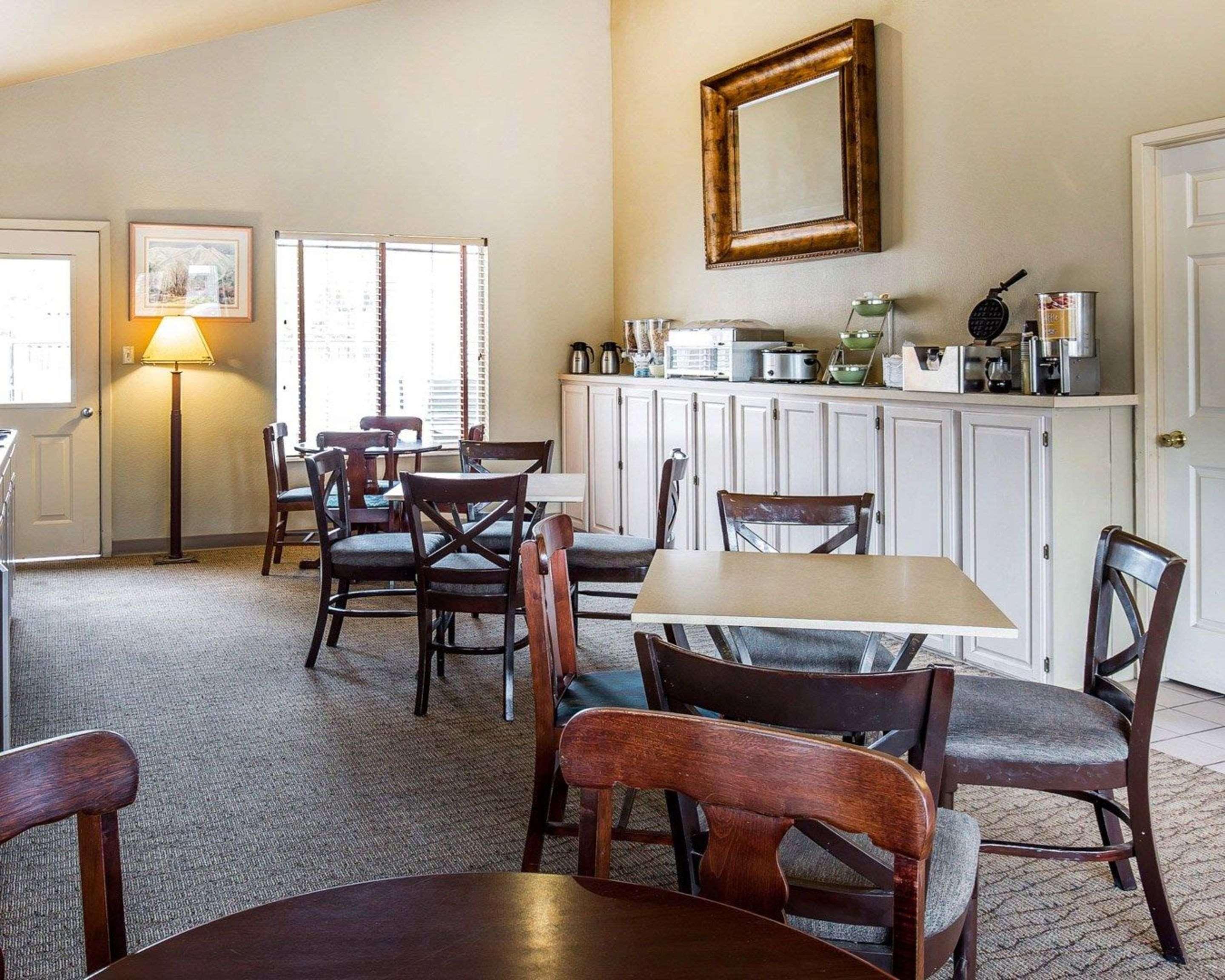 Restaurant Quality Inn & Suites Minden