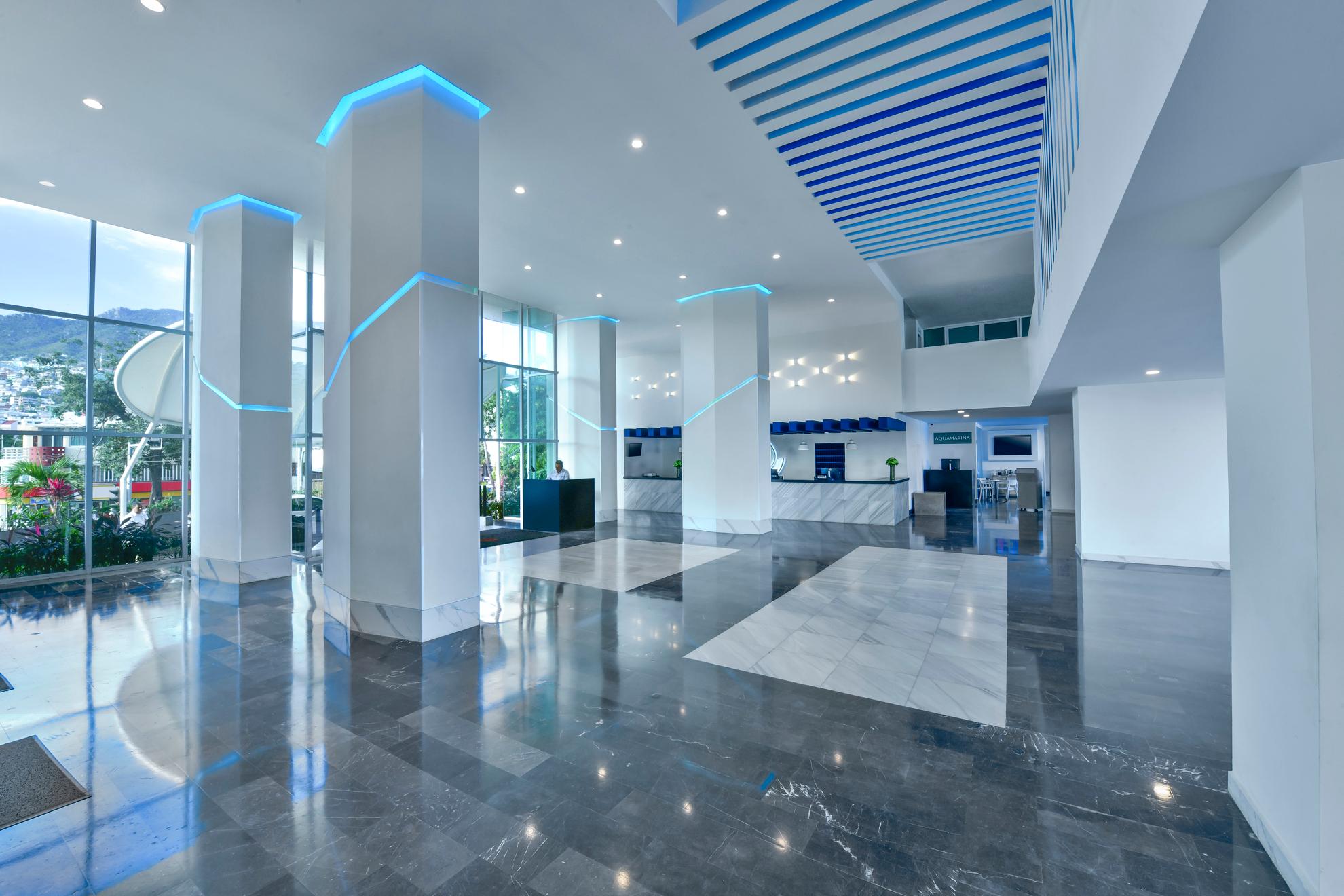 Vista Lobby Krystal Beach Acapulco