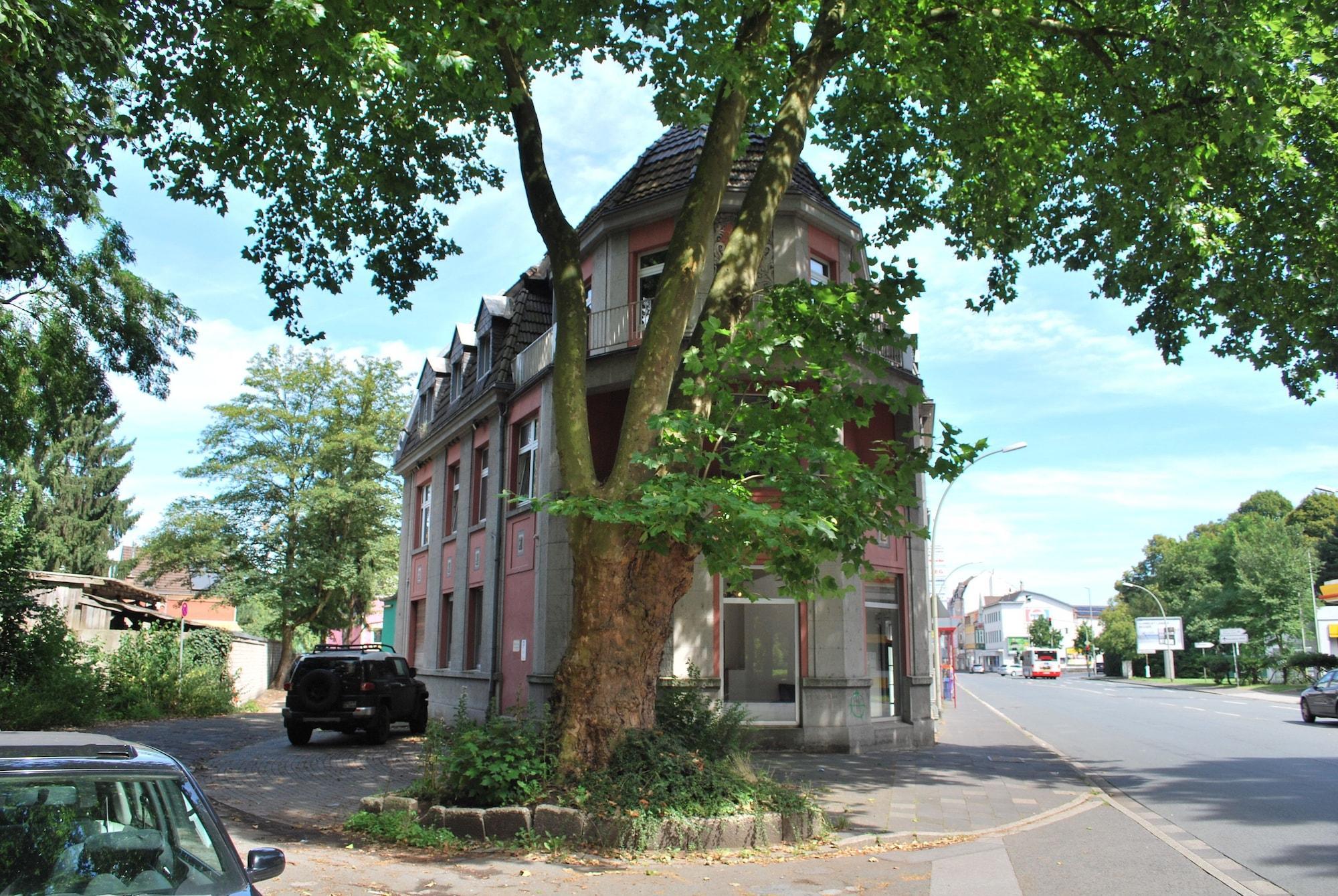 Vista Exterior Central Pension