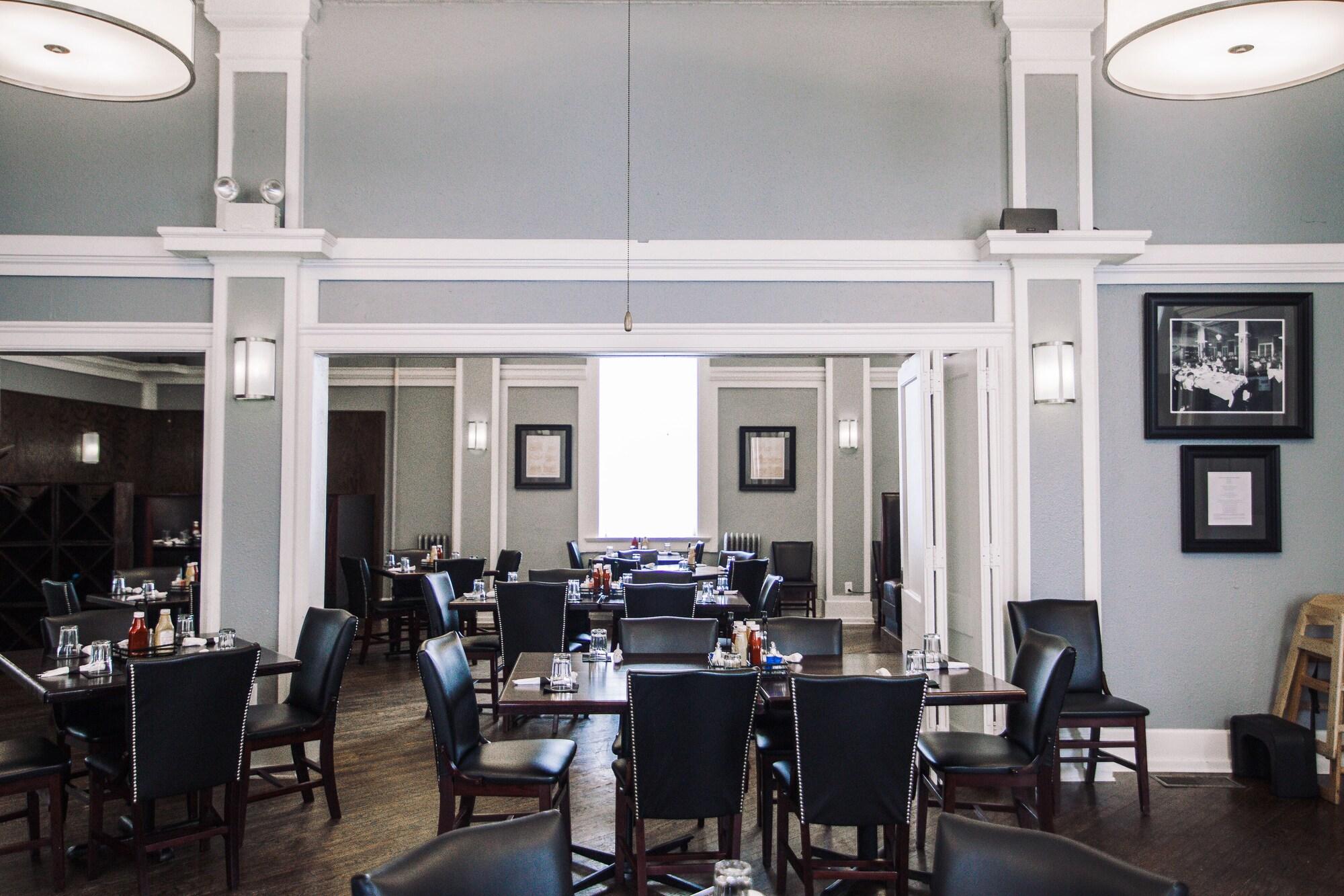 Sala de Reuniones The Continental Hotel
