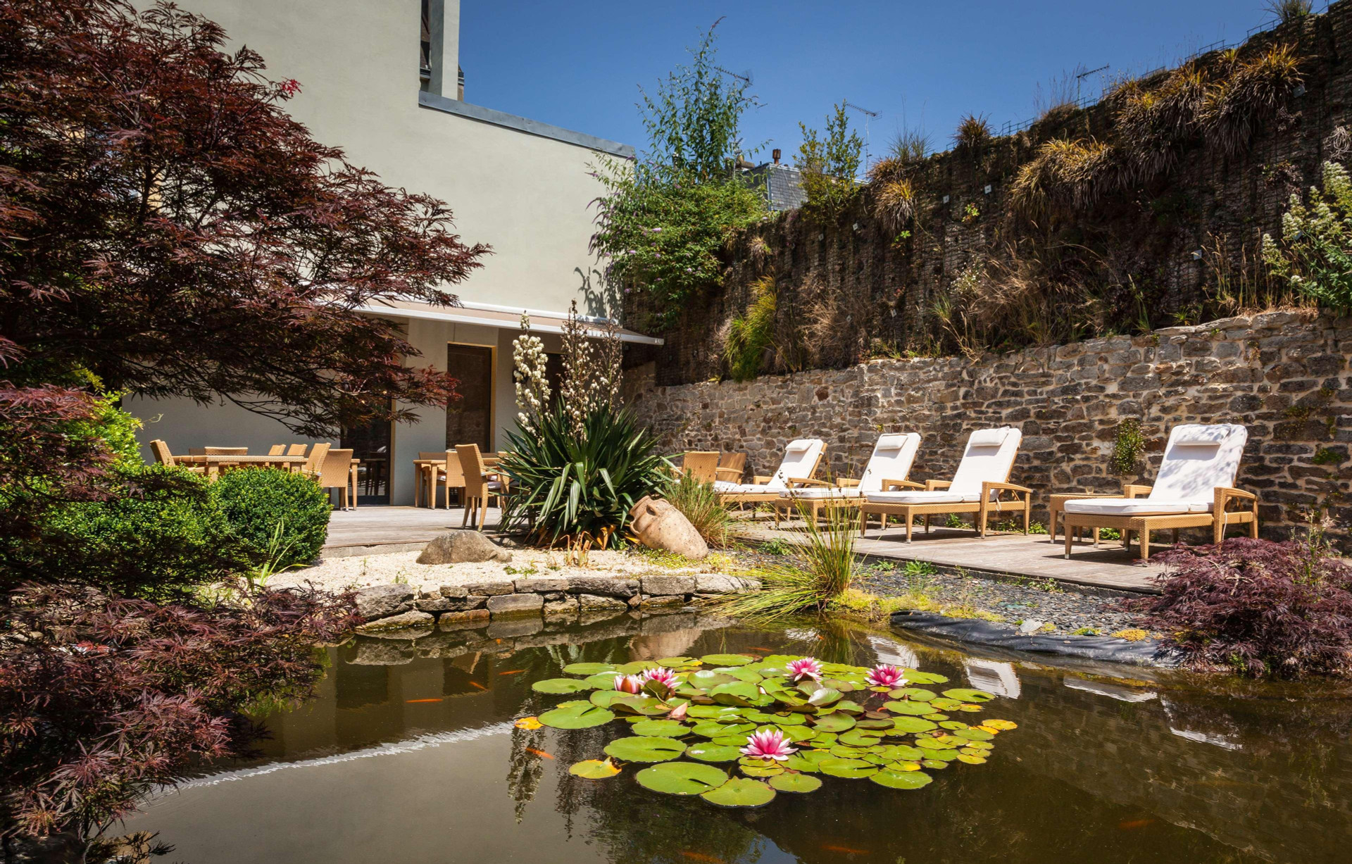 Vista Exterior Best Western Plus Hôtel Kregenn