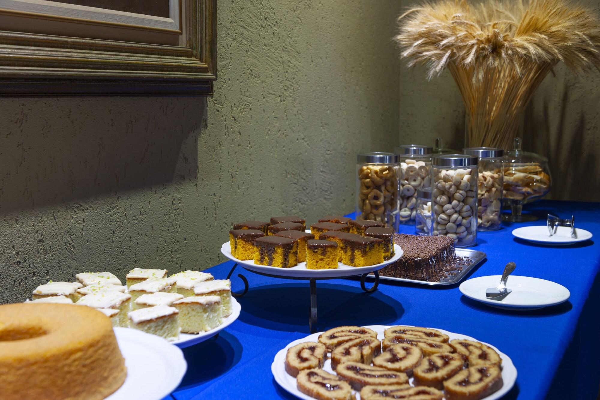 Restaurant Coqueiros Praia Hotel - Balneário de Iriri