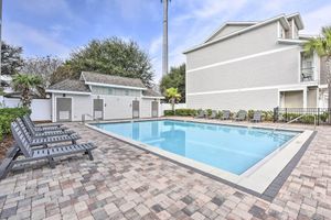 Alquiler Vacacional - Miramar Beach Townhome w/ Balcony Near Ocean!