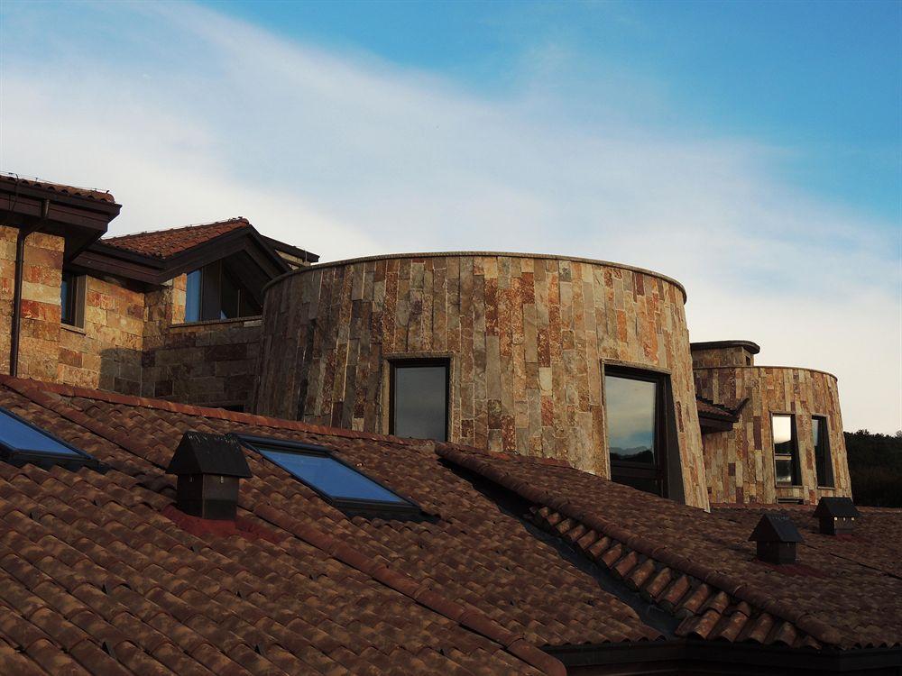 Vista Exterior Aqua Montis Resort & Spa