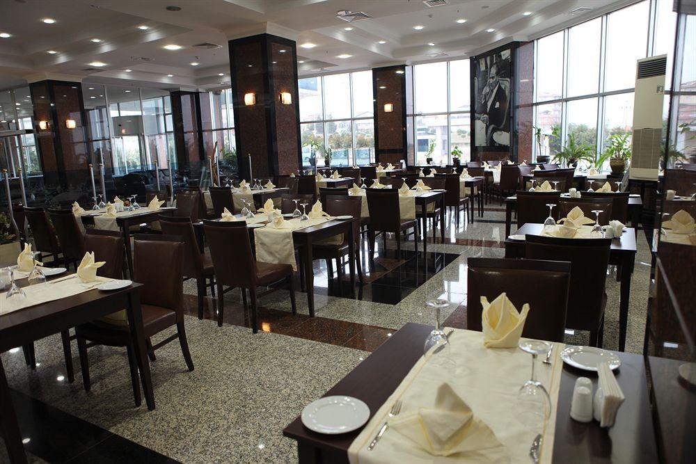 Restaurant Eser Diamond Hotel & Convention Center