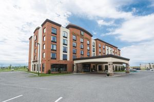 Alojamiento - Quality Inn & Suites Levis