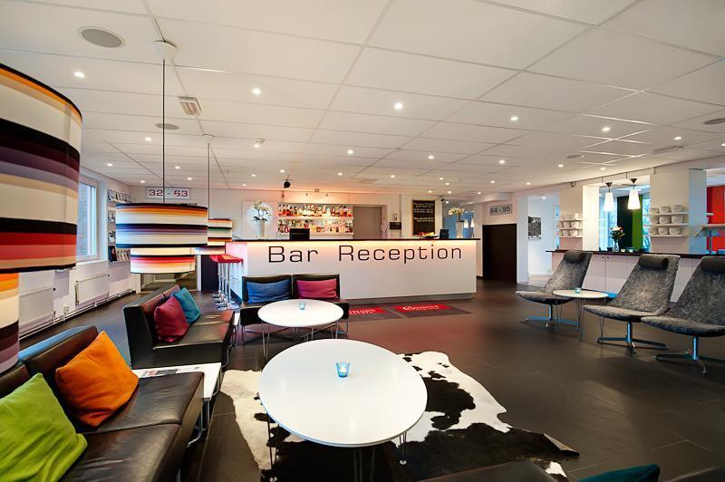 Bar/Salón Sure Hotel by Best Western Stockholm Alvsjo