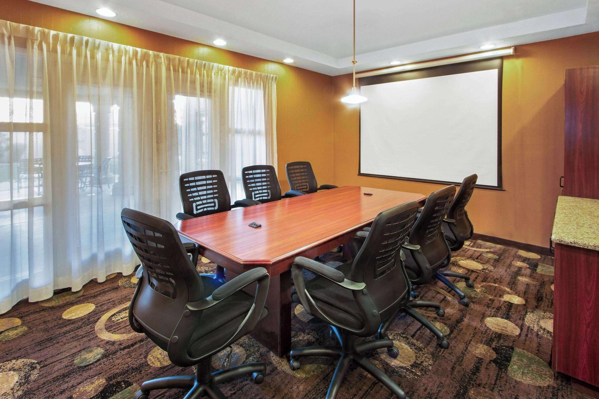 Sala de Reuniones La Quinta Inn & Suites by Wyndham Albuquerque Midtown