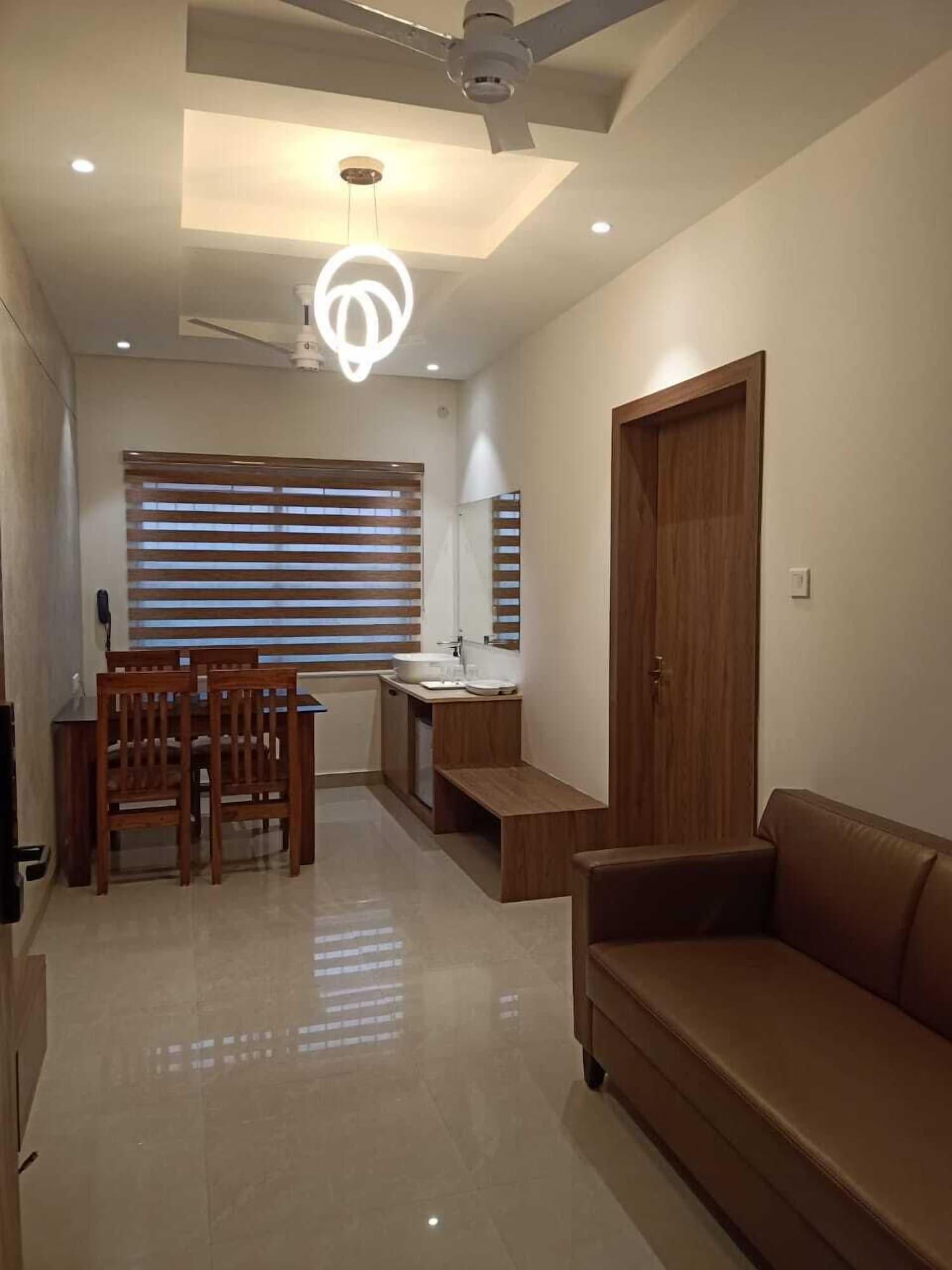 Comodidades del Alojamiento Hotel Citywalk Residency