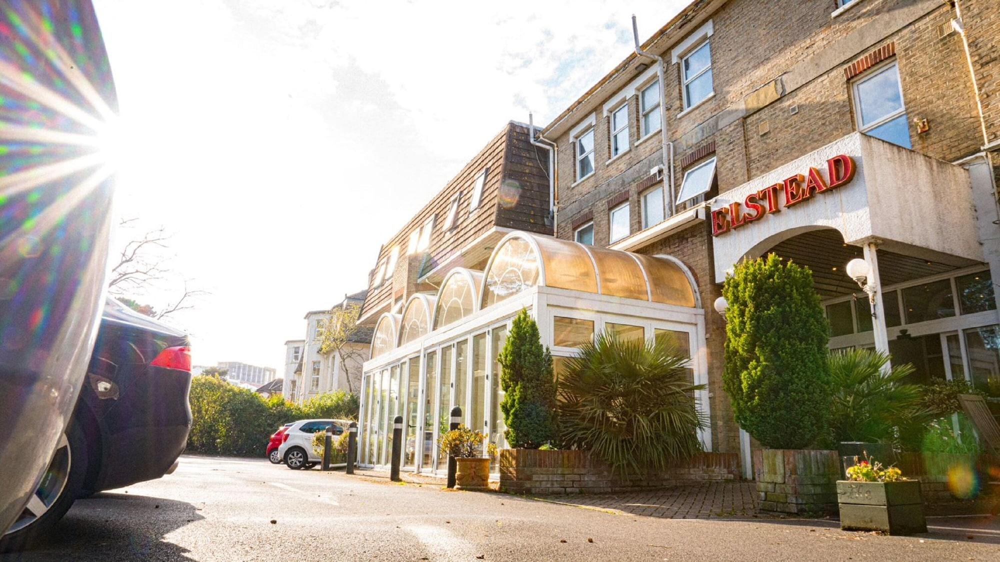Vista Exterior Elstead Hotel