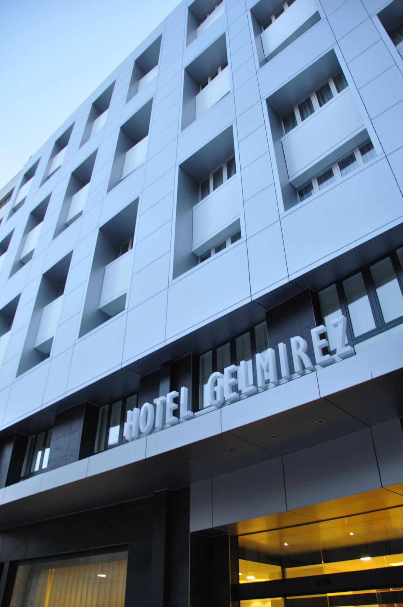 Vista Exterior Hotel Gelmírez