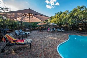 Alojamiento - Dinkweng Safari Camp