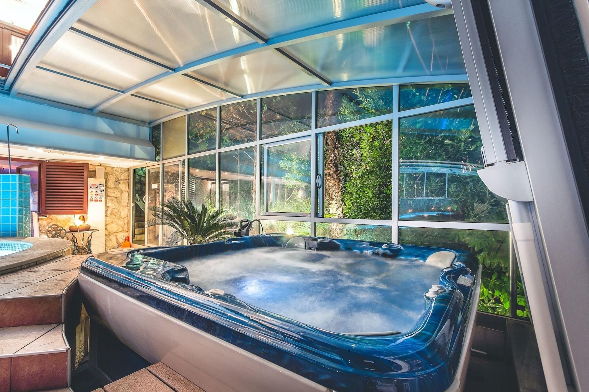 Spa Villa Roses Apartments & Wellness