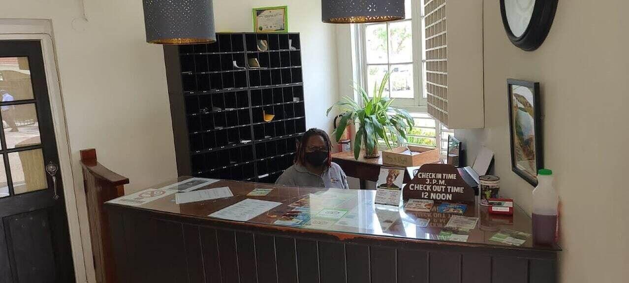 Vista Lobby Fisherman's Point Ocean View Hotel