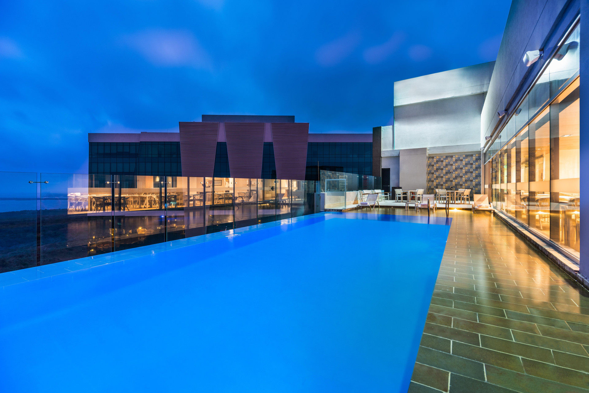 Vista Piscina Holiday Inn Express Barranquilla Buenavista by IHG