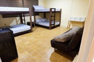 Alojamiento - Hostel 302
