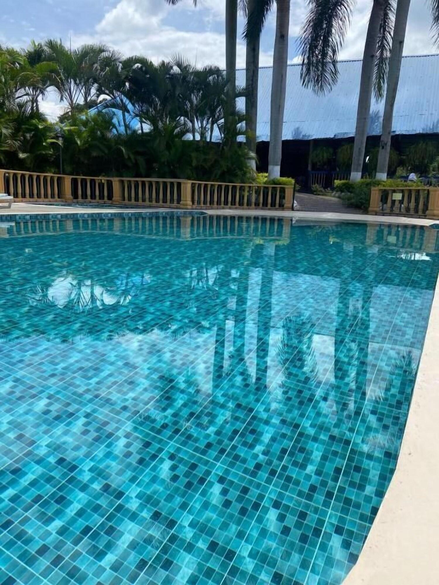 Vista Piscina Hotel San Antonio del Cerro