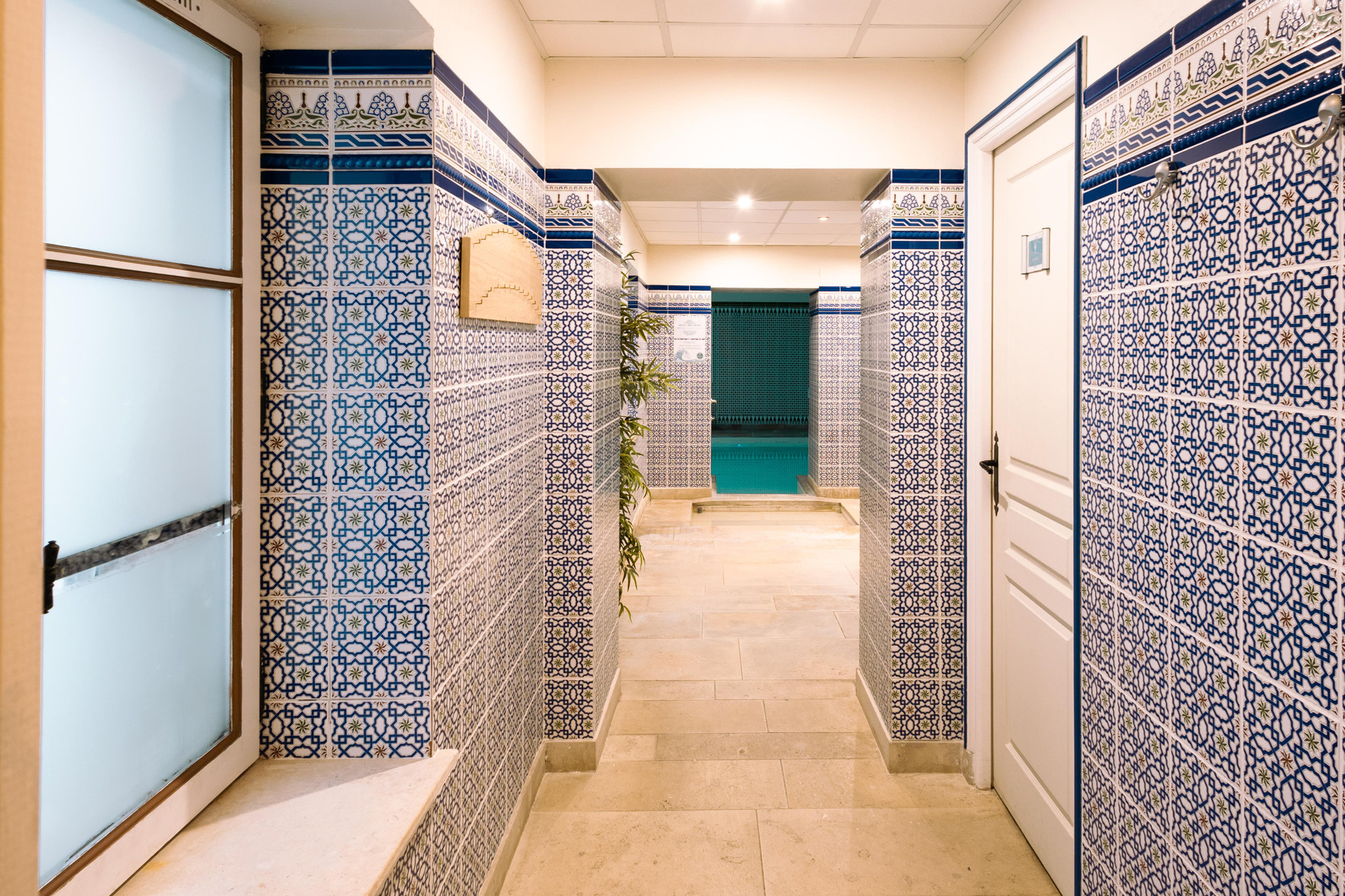 Vista Lobby Hôtel & Spa du Domaine des Thômeaux, The Originals Relais