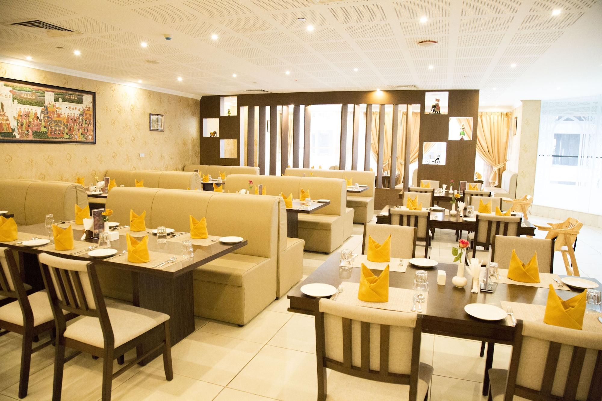 Restaurant The Castle Premium Hotel