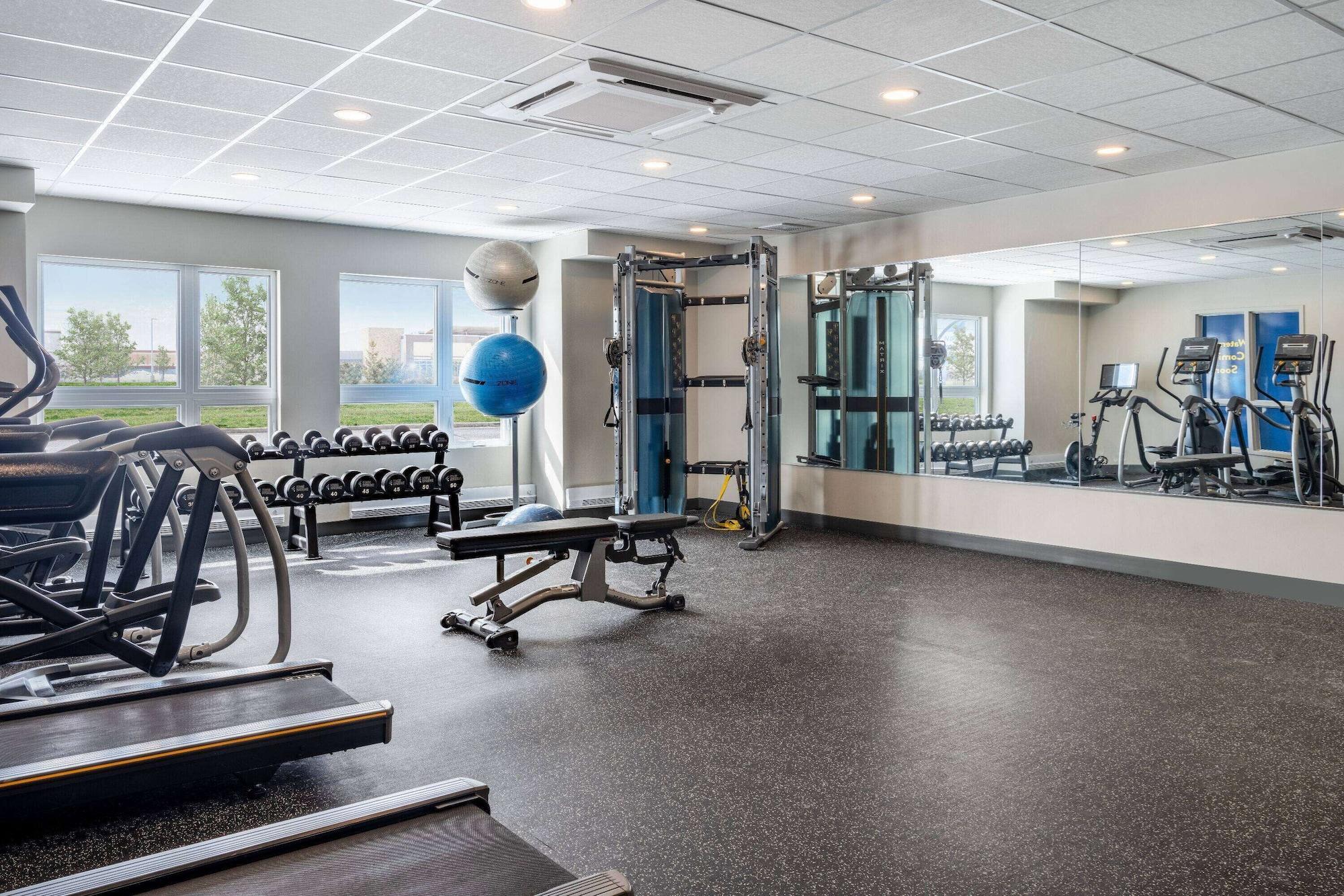 Gimnasio Microtel Inn & Suites by Wyndham Kanata Ottawa West