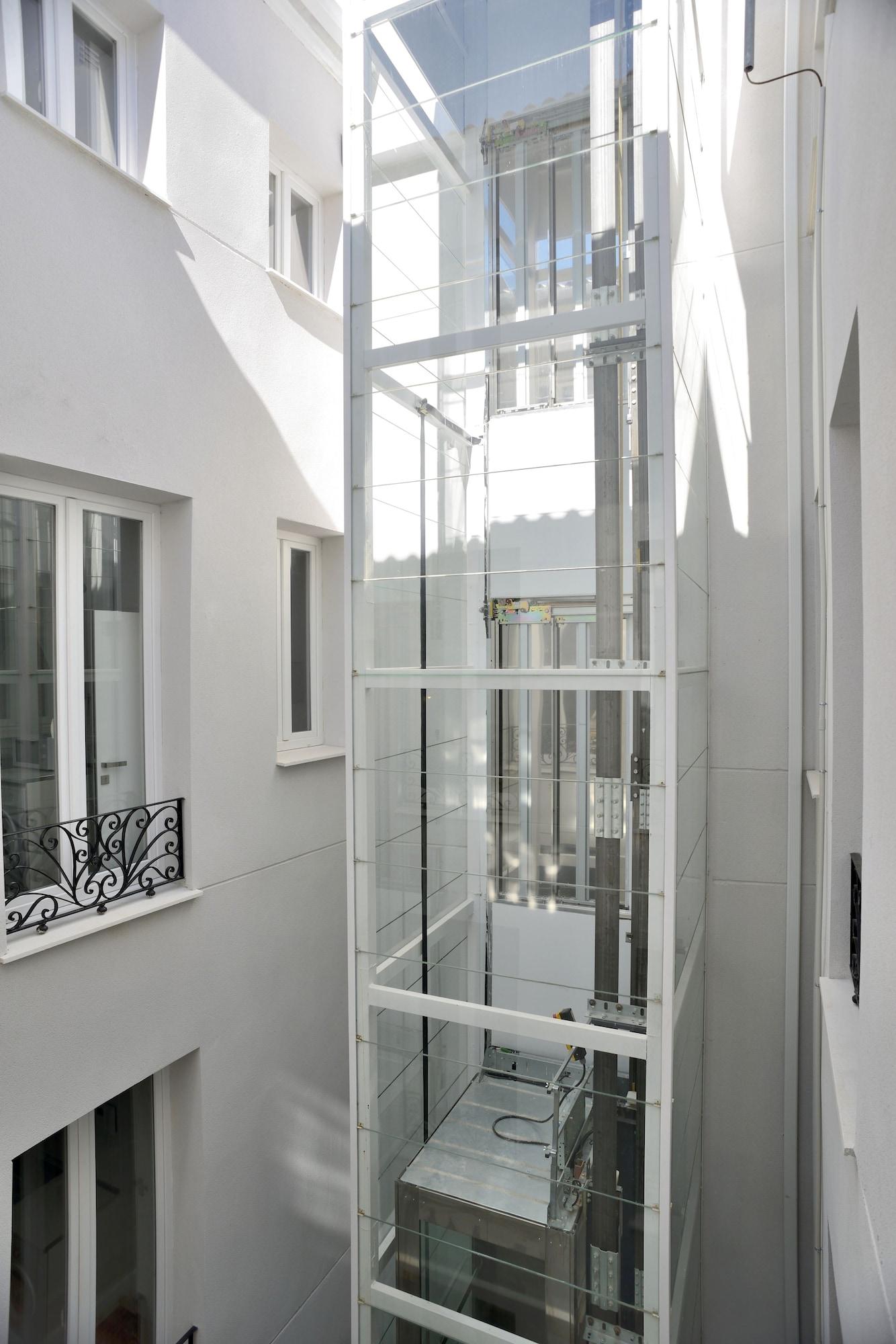 Comodidades del Alojamiento NQN Aparts & Suites Madrid