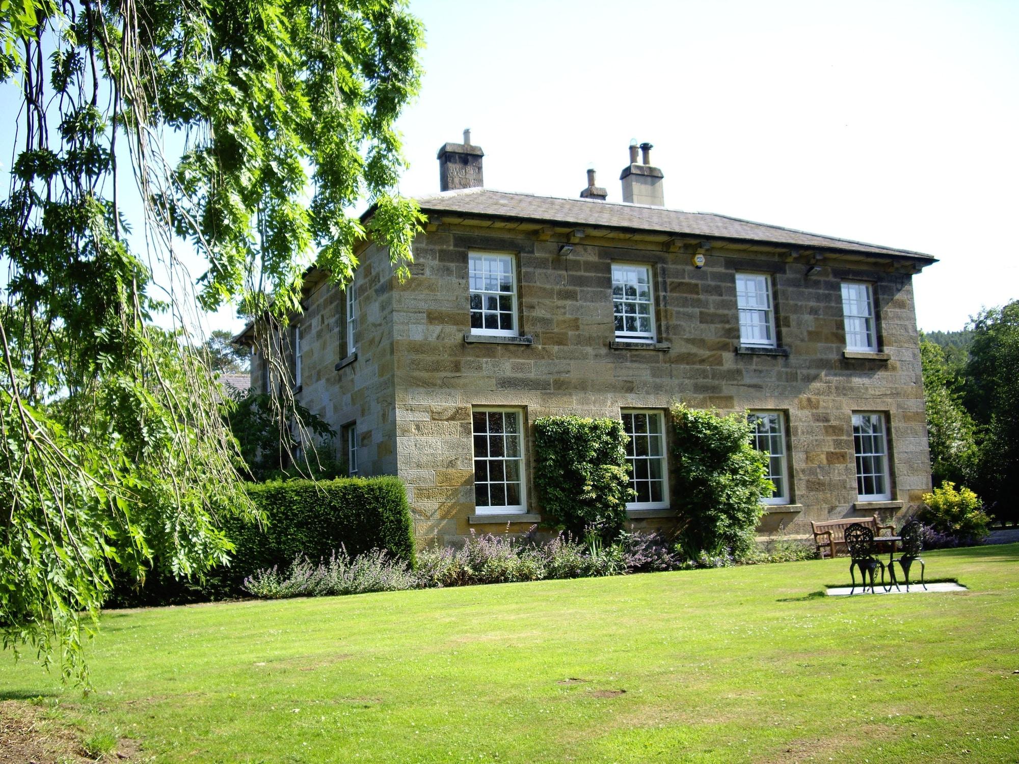 Vista Exterior Chatton Park House Hotel Adult Only
