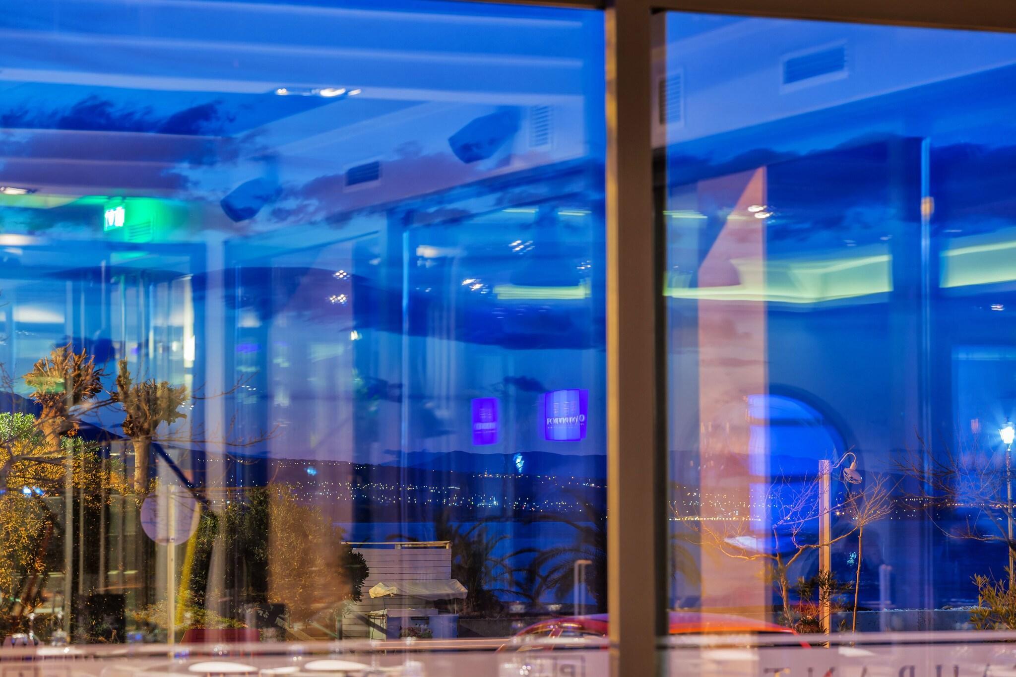 Vista Lobby Porto Marine Hotel