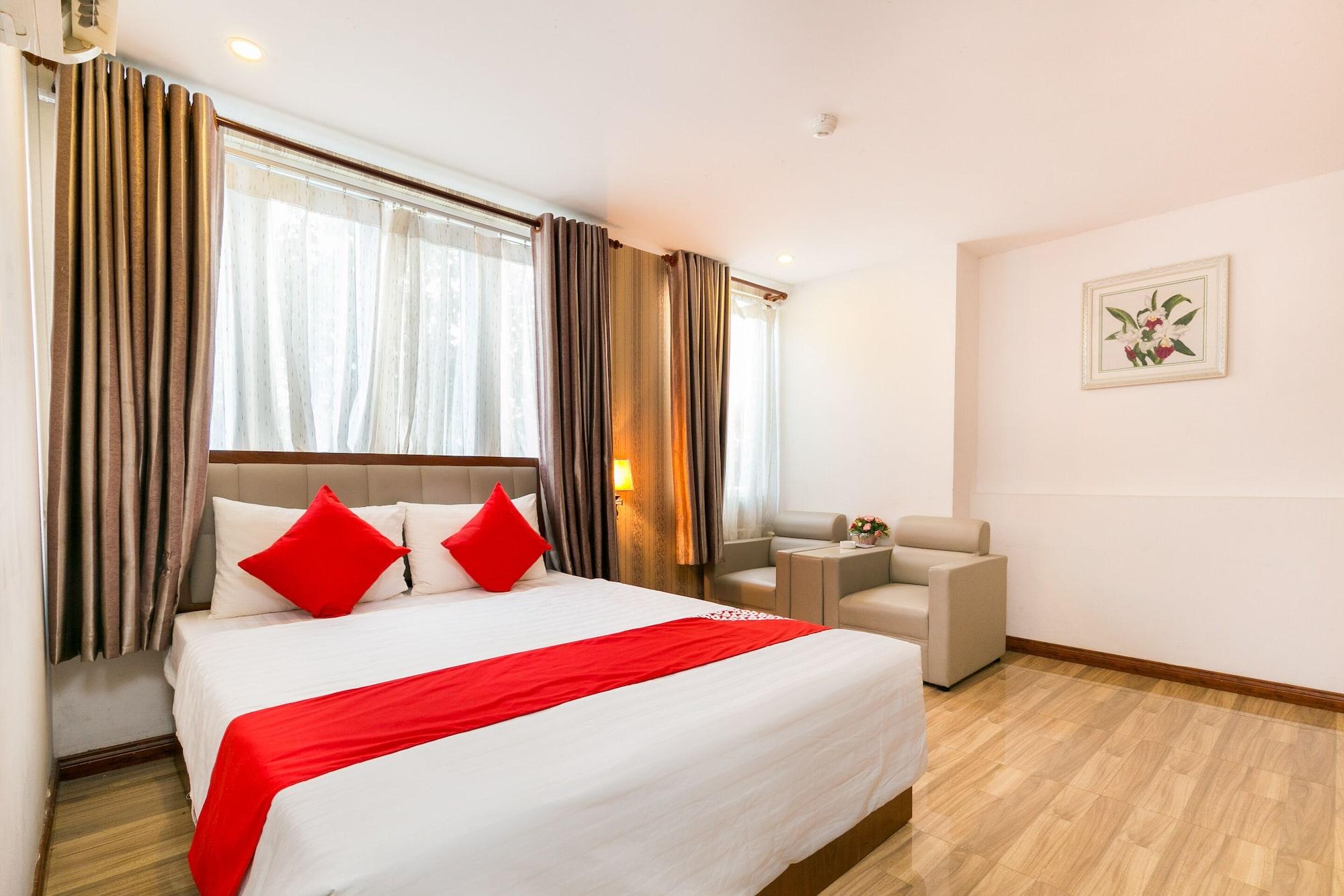 Varios Hung Phat Hotel