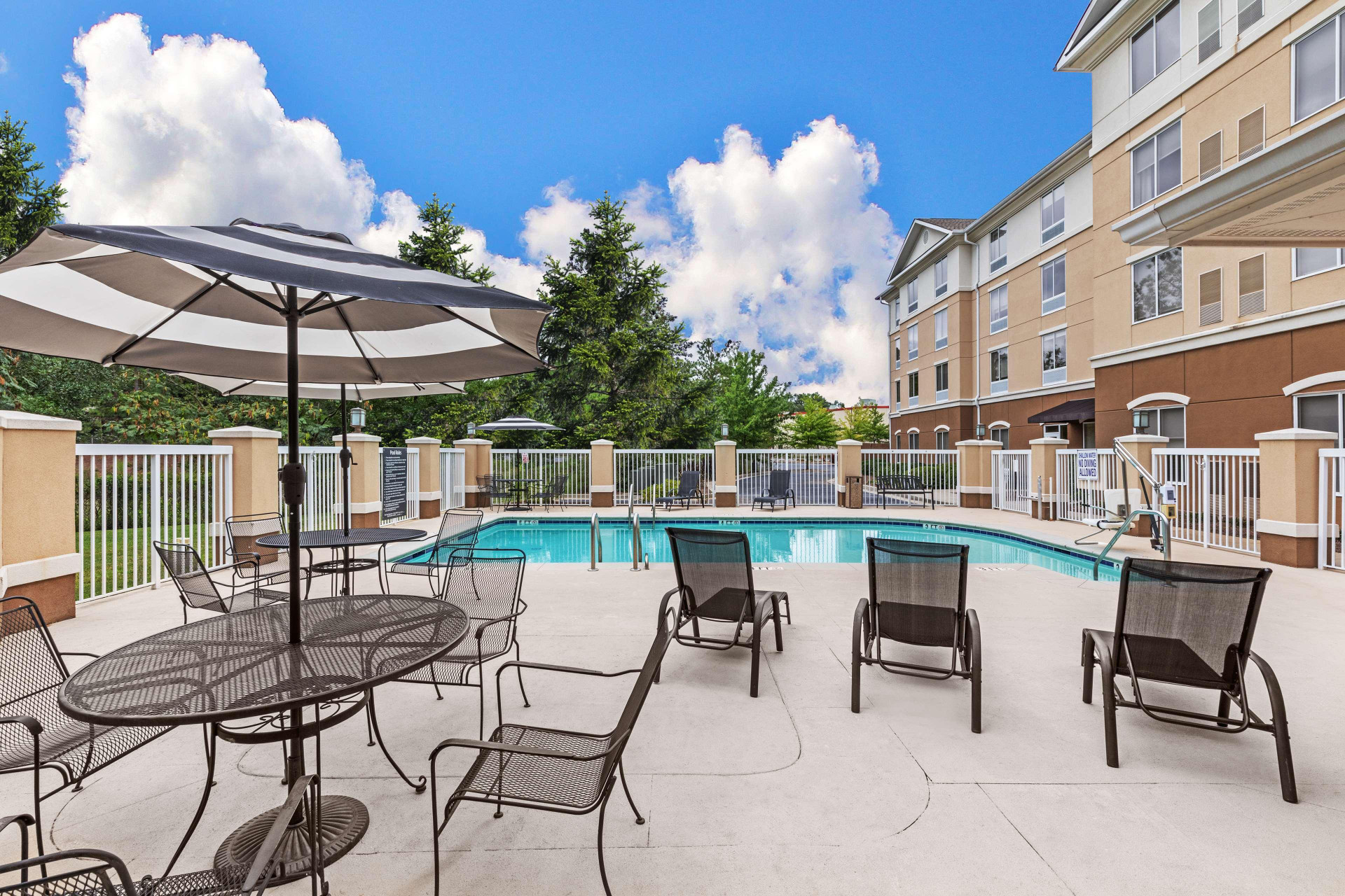Vista Piscina Hilton Garden Inn Aiken