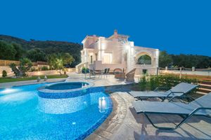 Alquiler Vacacional - Romanza Luxury Villa