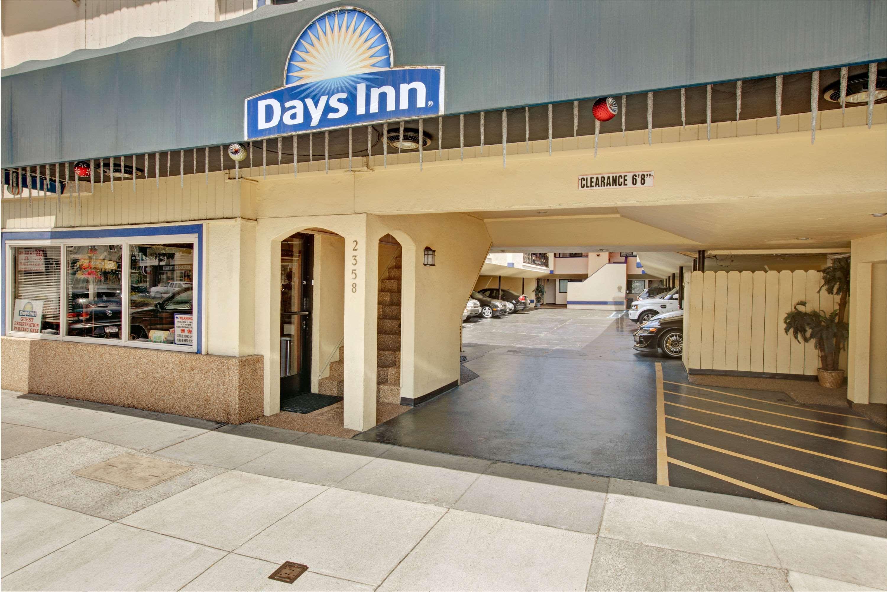 Varios Days Inn by Wyndham San Francisco - Lombard