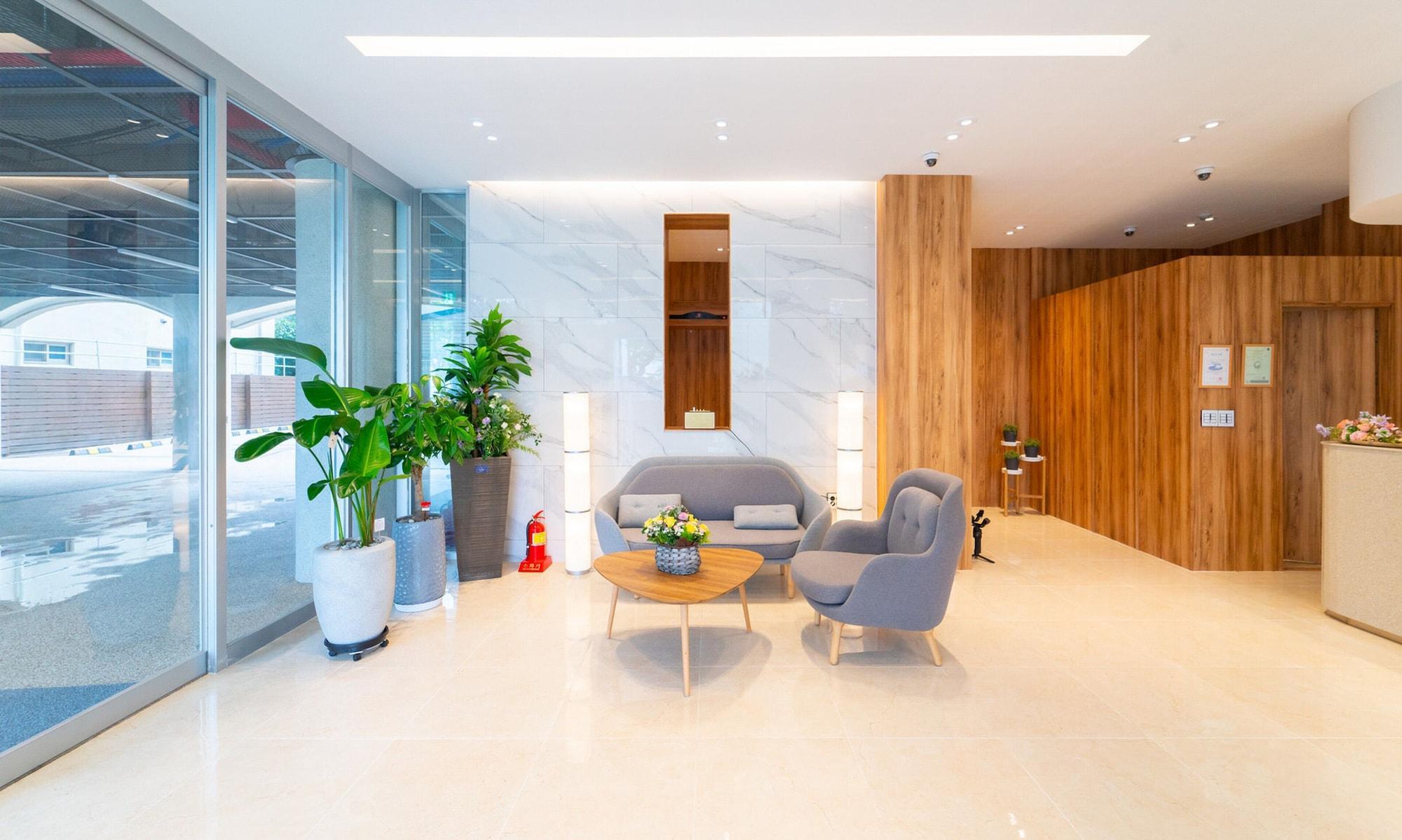 Vista Lobby AM Ort Hotel