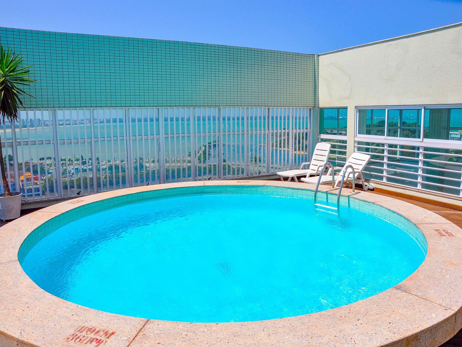 Vista Piscina Triângulo Apart Hotel