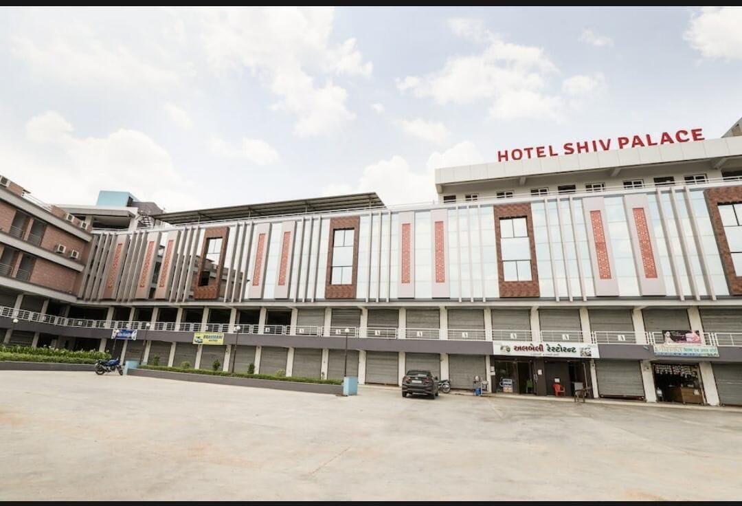 Vista Exterior Hotel Shiv Palace