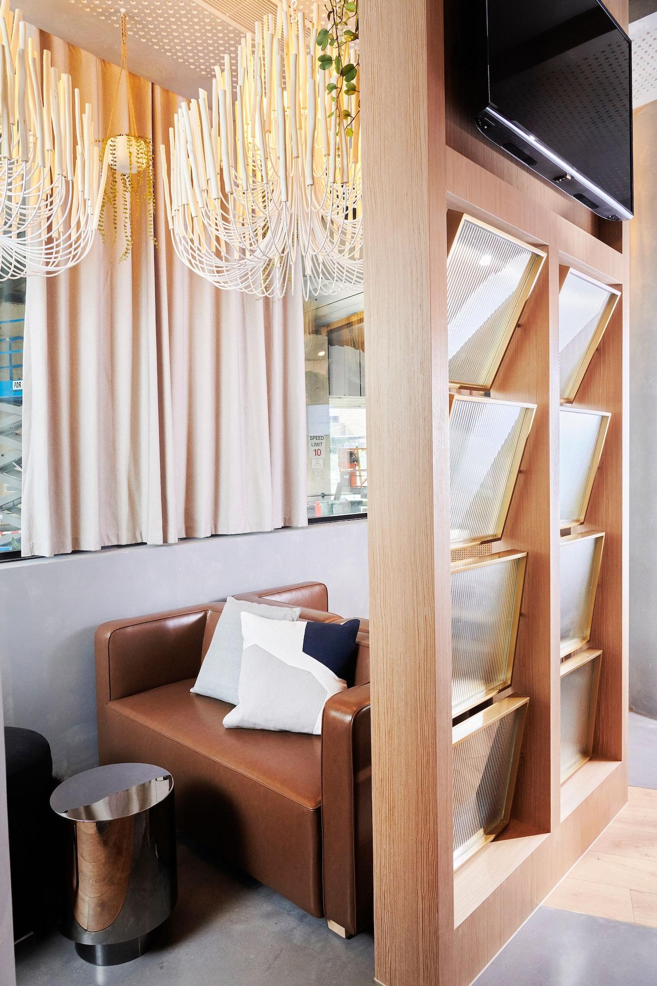 Bar/Salón Crowne Plaza Melbourne by IHG