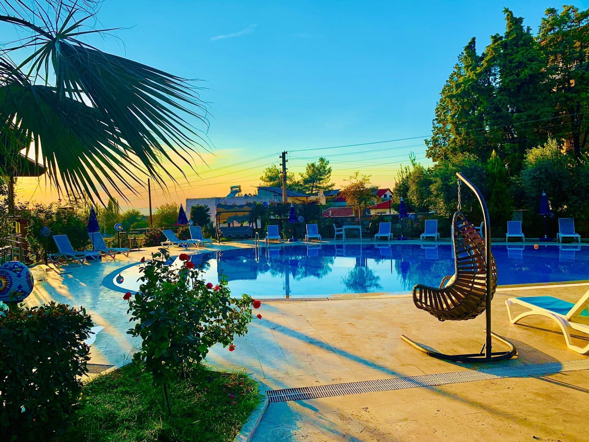 Vista Exterior Pamukkale White Heaven Suite Hotel
