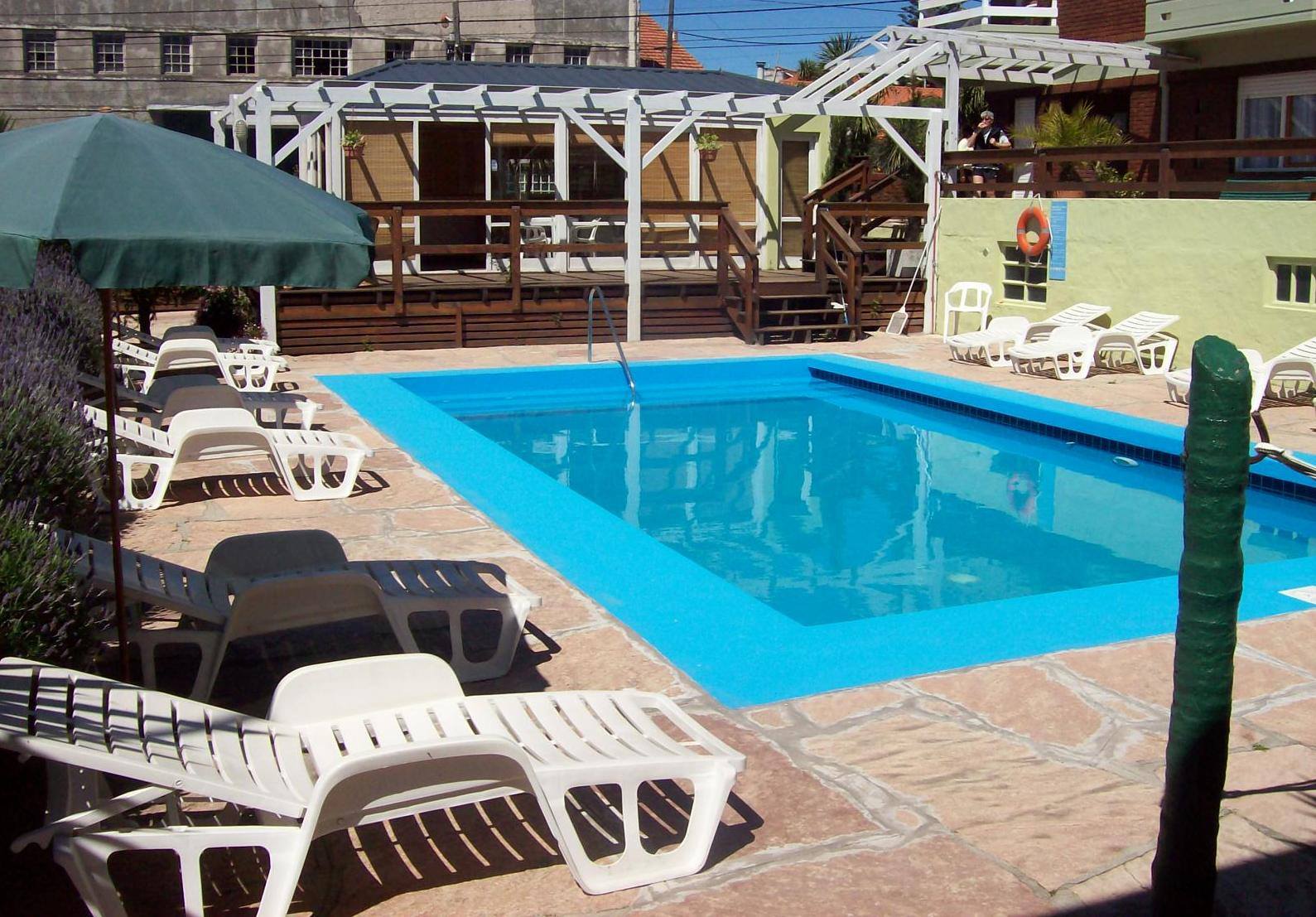 Vista Piscina Complejo Las Olas