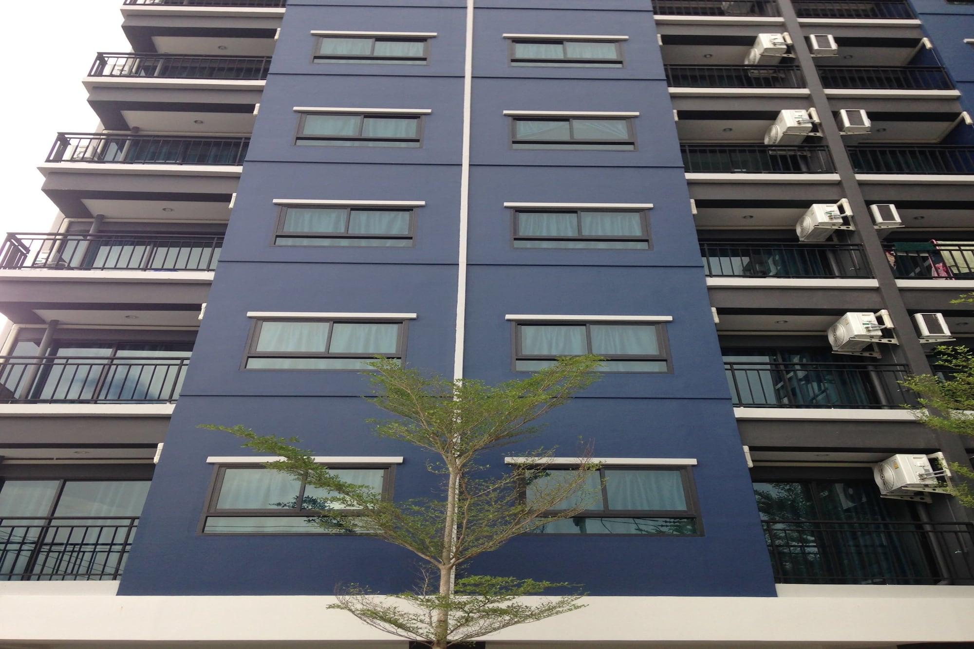 Vista Exterior Ploen Ploen Residence