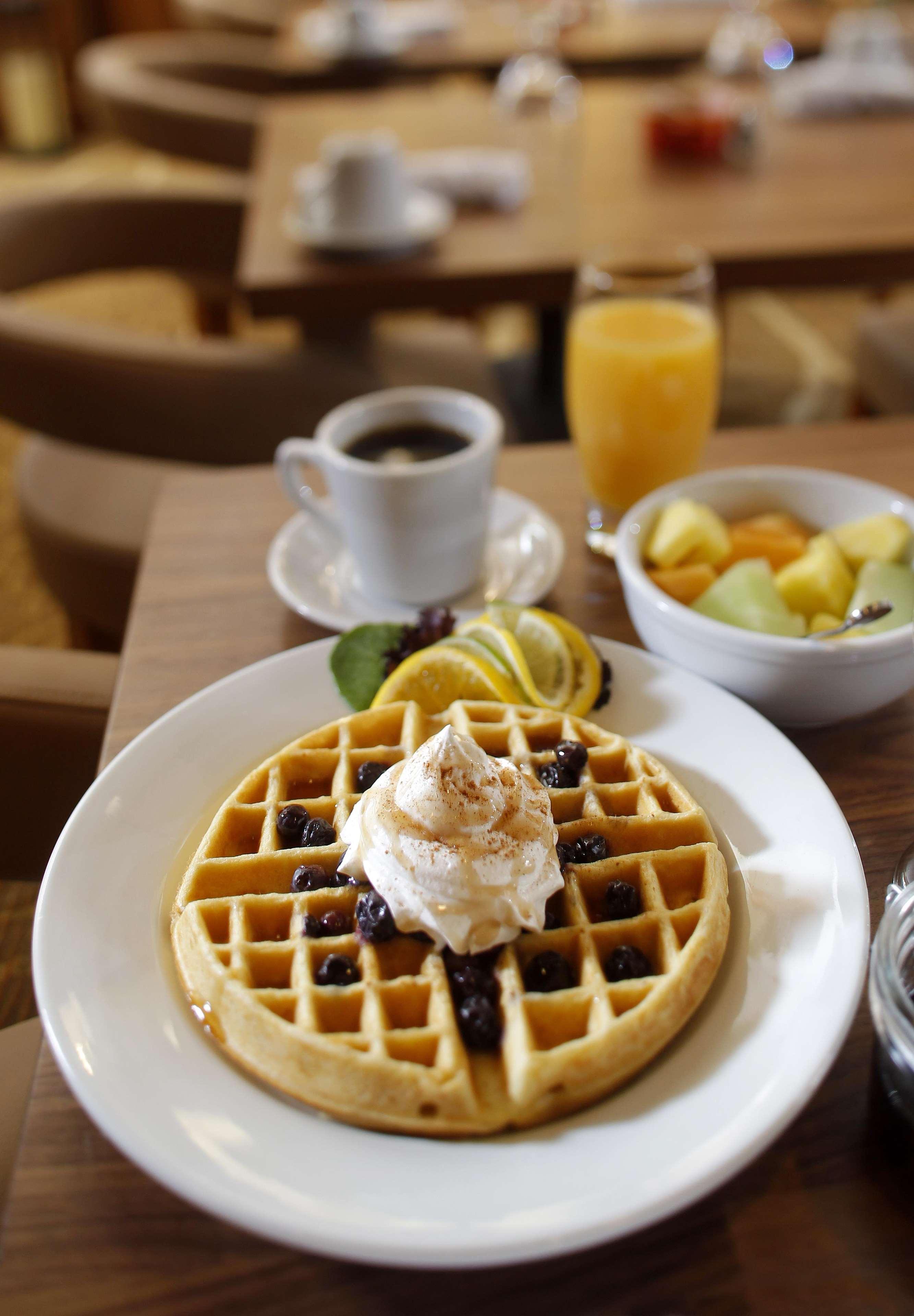 Restaurant Hilton Garden Inn Cedar Falls