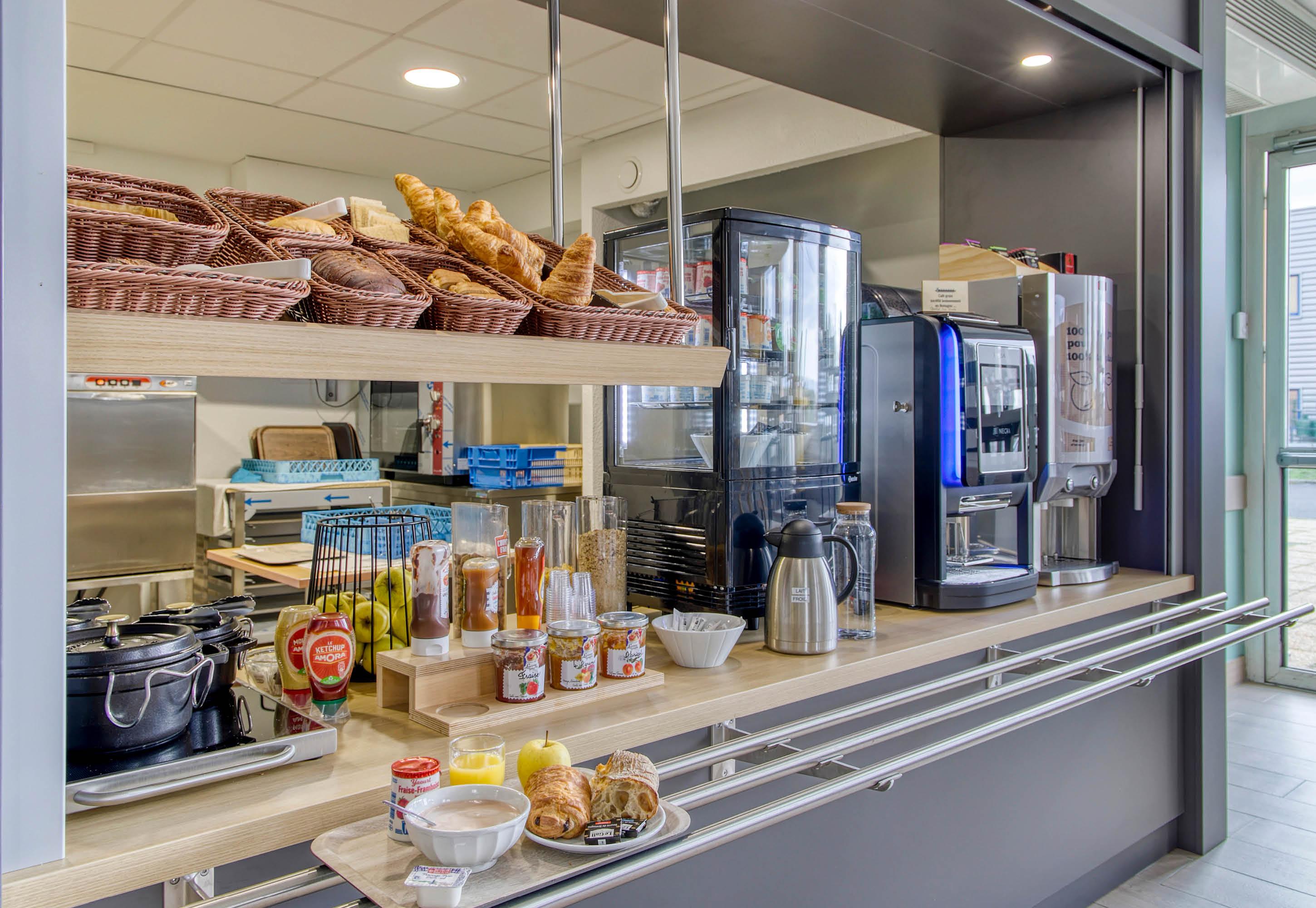 Restaurant B&B HOTEL Clermont-Ferrand Gerzat 1