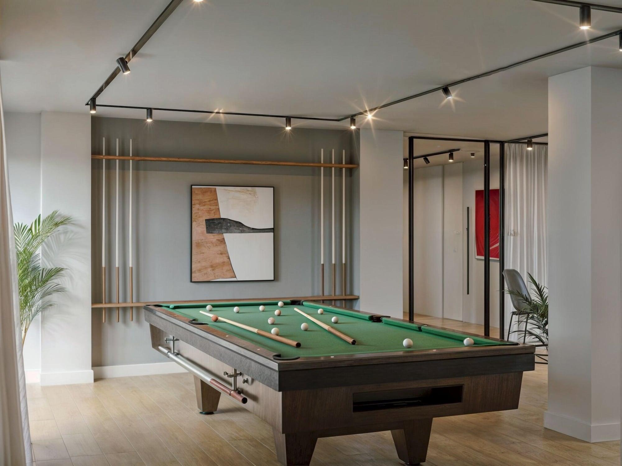 Instalaciones Recreativas Meral Units