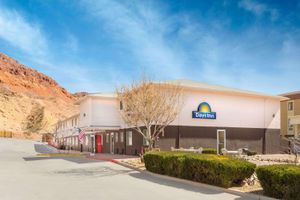 Alojamiento - Days Inn by Wyndham Moab