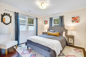 Renta temporal - 4bd w/ Lake Views and Chef's Kitchen