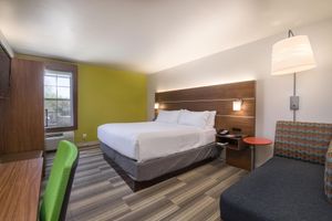 Alojamiento - Holiday Inn Express Hotel & Suites Phoenix-Airport by IHG